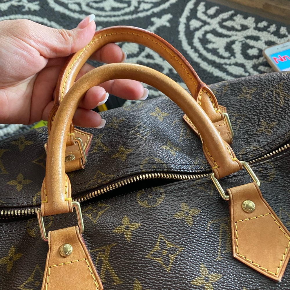 Louis Vuitton Brown Monogram Canvas Crossbody Bag with Tan Leather Strap - Picture 2 of 16